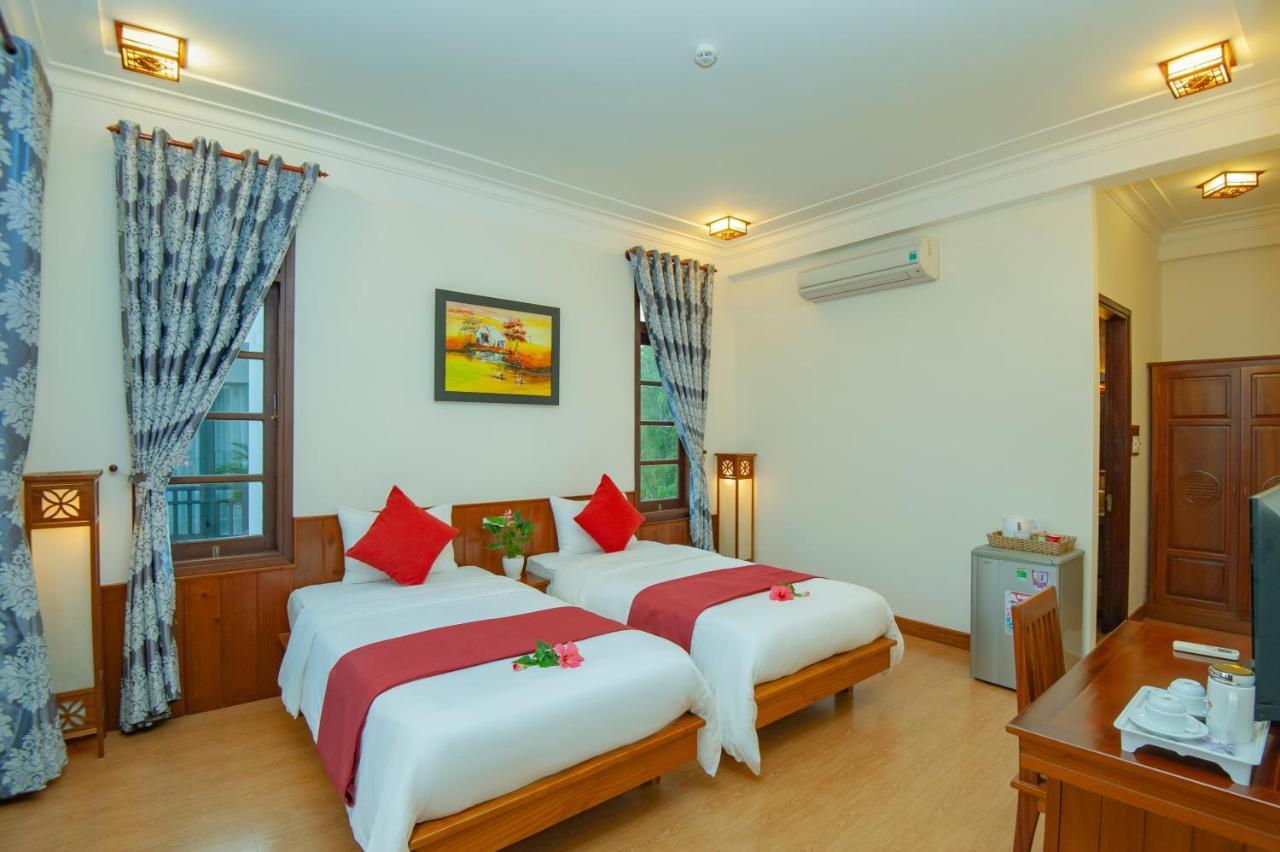 Tropical Garden & Pool Villa Хойан Экстерьер фото